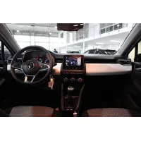 Renault Clio, 2023, МКПП, пробег 83240 км