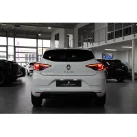 Renault Clio, 2023, МКПП, пробег 83240 км