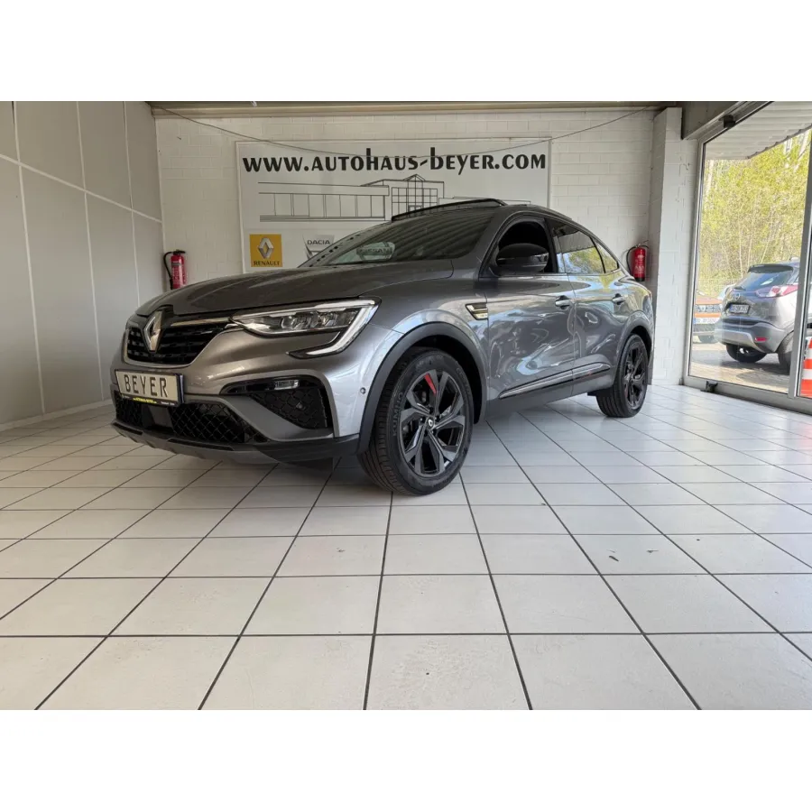 Renault Arkana, 2022, АКПП, пробег 69650 км