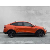 Renault Arkana, 2023, АКПП, пробег 46690 км