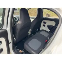 Renault Twingo, 2023, МКПП, пробег 10704 км