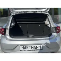 Renault Clio, 2023, МКПП, пробег 27200 км