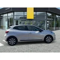 Renault Clio, 2023, МКПП, пробег 27200 км