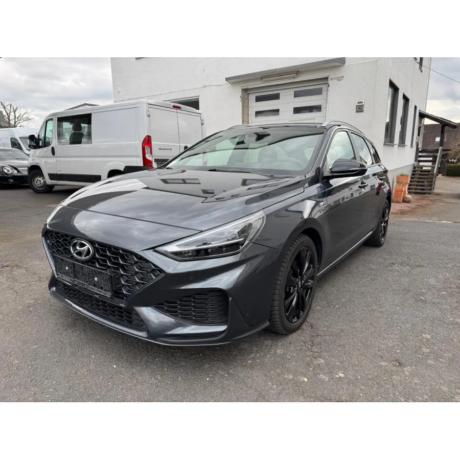 Hyundai i30, 2023, АКПП, пробег 81000 км