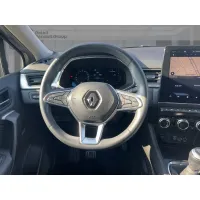 Renault Captur, 2023, МКПП, пробег 16049 км
