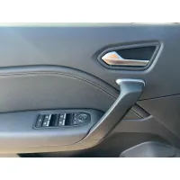Renault Captur, 2023, МКПП, пробег 16049 км