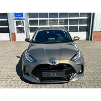 Toyota Yaris, 2023, АКПП, пробег 59000 км