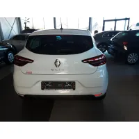 Renault Clio, 2023, МКПП, пробег 20800 км