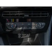 Opel Mokka, 2023, МКПП, пробег 11987 км