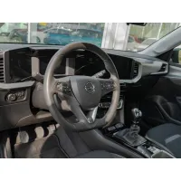 Opel Mokka, 2023, МКПП, пробег 11987 км