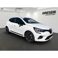 Renault Clio, 2023, АКПП, пробег 21160 км