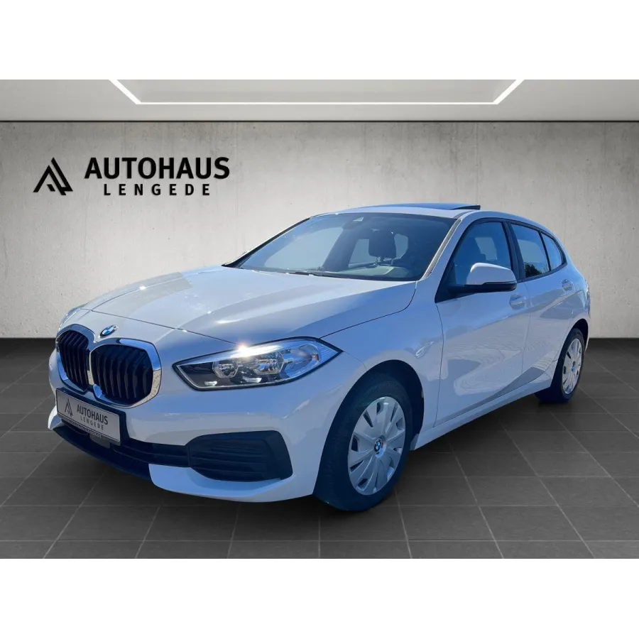 BMW 116, 2023, МКПП, пробег 100000 км