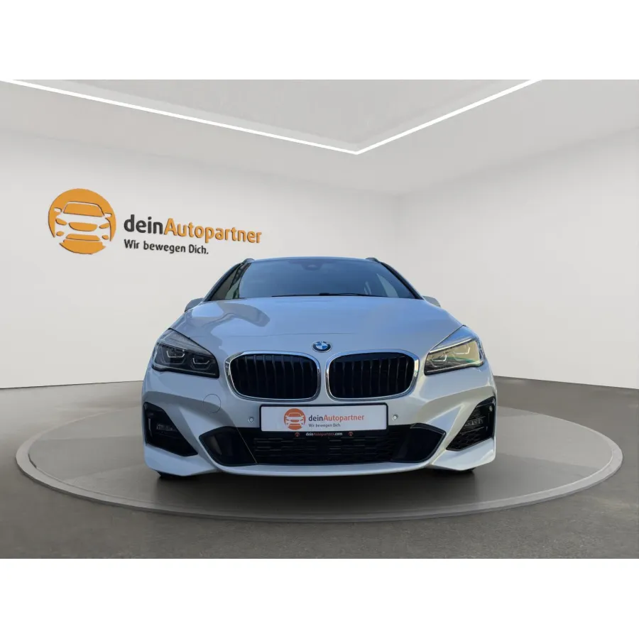 BMW 218, 2022, АКПП, пробег 67500 км