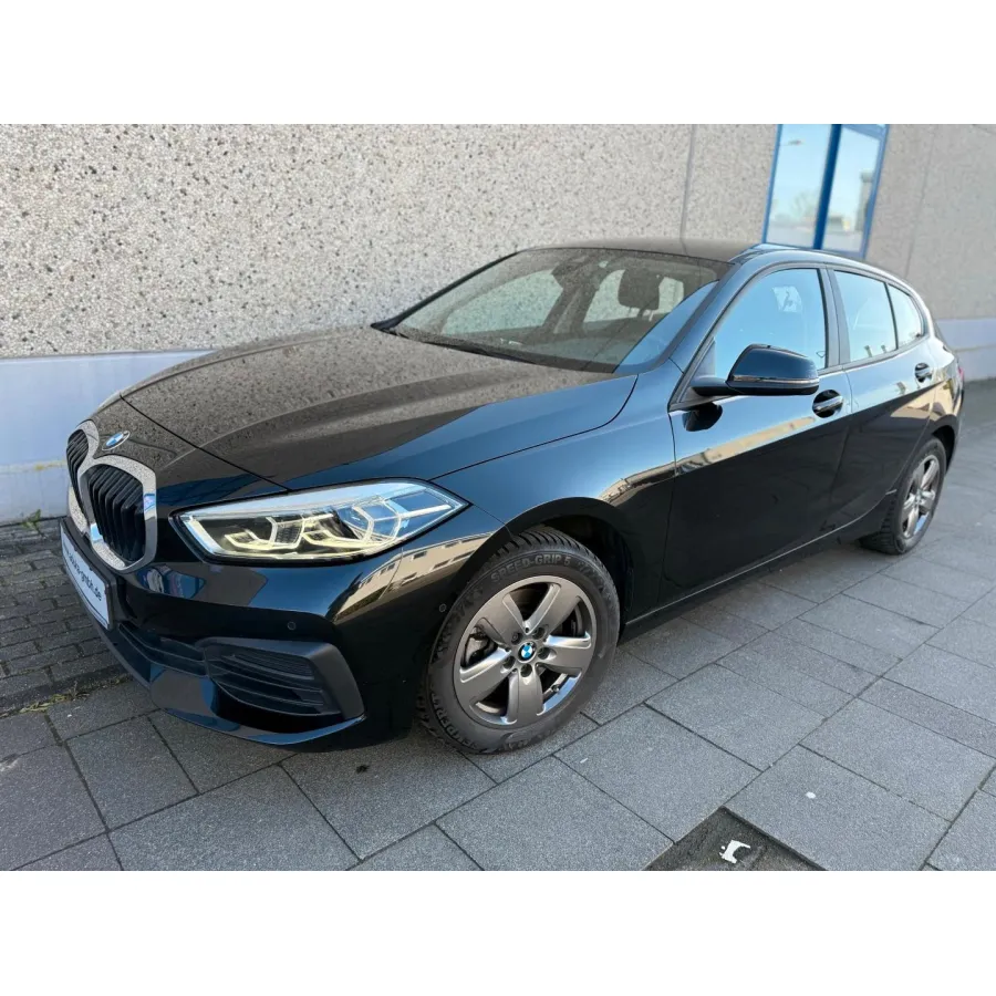 BMW 116, 2021, МКПП, пробег 69000 км