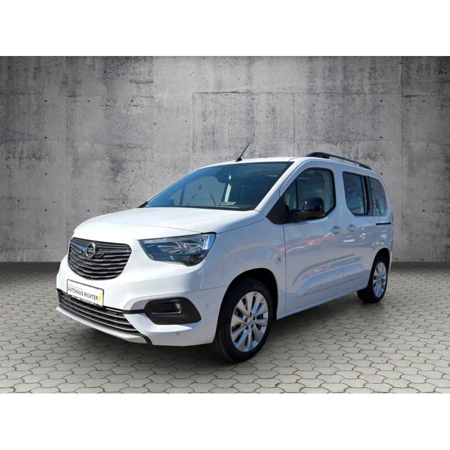 Opel Combo, 2023, АКПП, пробег 12063 км