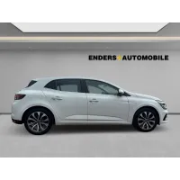 Renault Megane, 2021, МКПП, пробег 17391 км