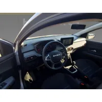 Dacia Sandero, 2023, МКПП, пробег 8450 км