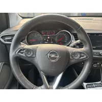 Opel Crossland, 2023, МКПП, пробег 19787 км