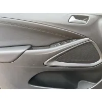 Opel Crossland, 2023, МКПП, пробег 19787 км