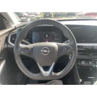 Opel Grandland, 2022, МКПП, пробег 22100 км