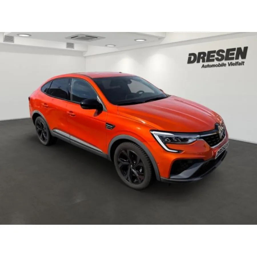 Renault Arkana, 2023, АКПП, пробег 18348 км