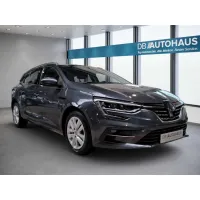 Renault Megane, 2022, МКПП, пробег 15887 км