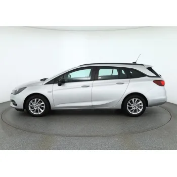 Opel Astra, 2022, МКПП, пробег 69997 км