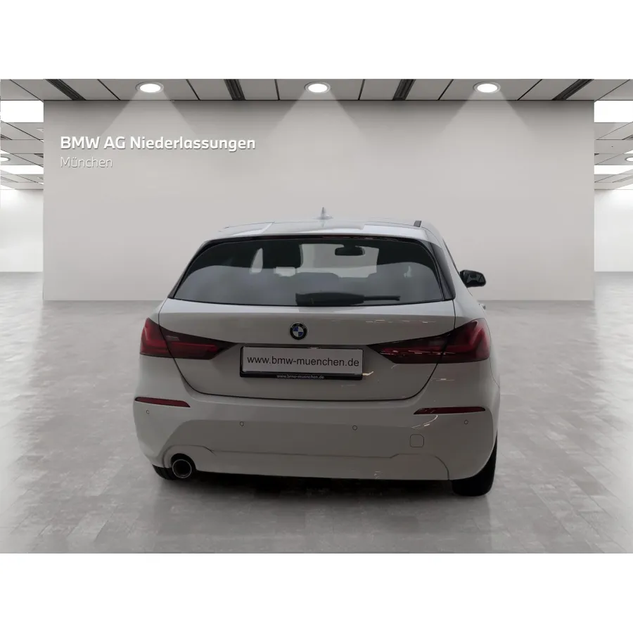 BMW 118, 2023, АКПП, пробег 58186 км