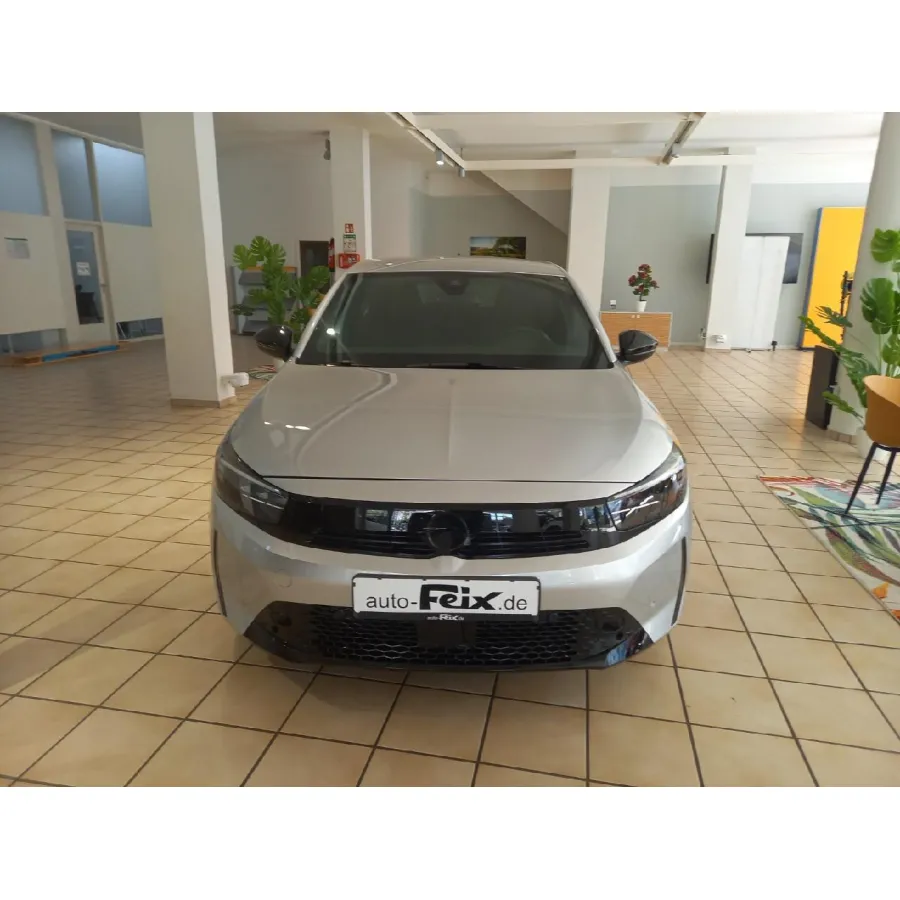 Opel Corsa, 2023, МКПП, пробег 7661 км