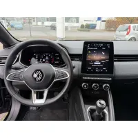 Renault Clio, 2023, МКПП, пробег 15475 км