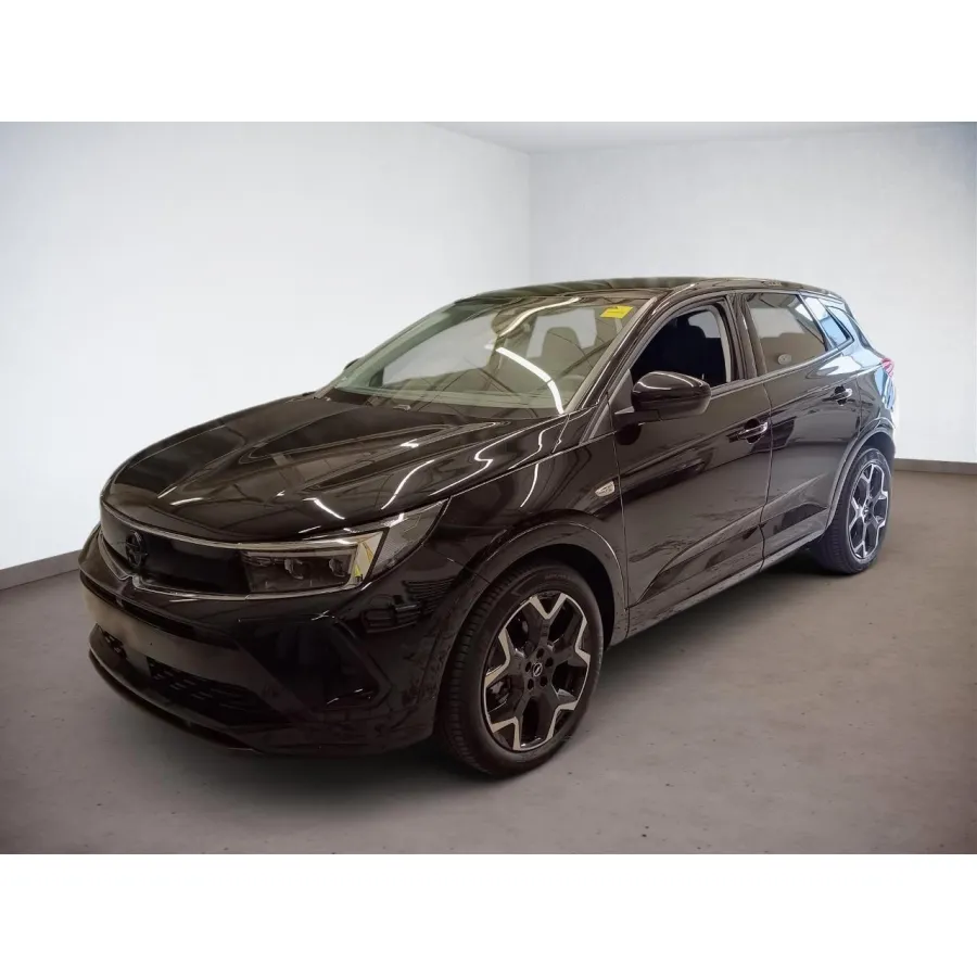 Opel Grandland, 2023, МКПП, пробег 10500 км