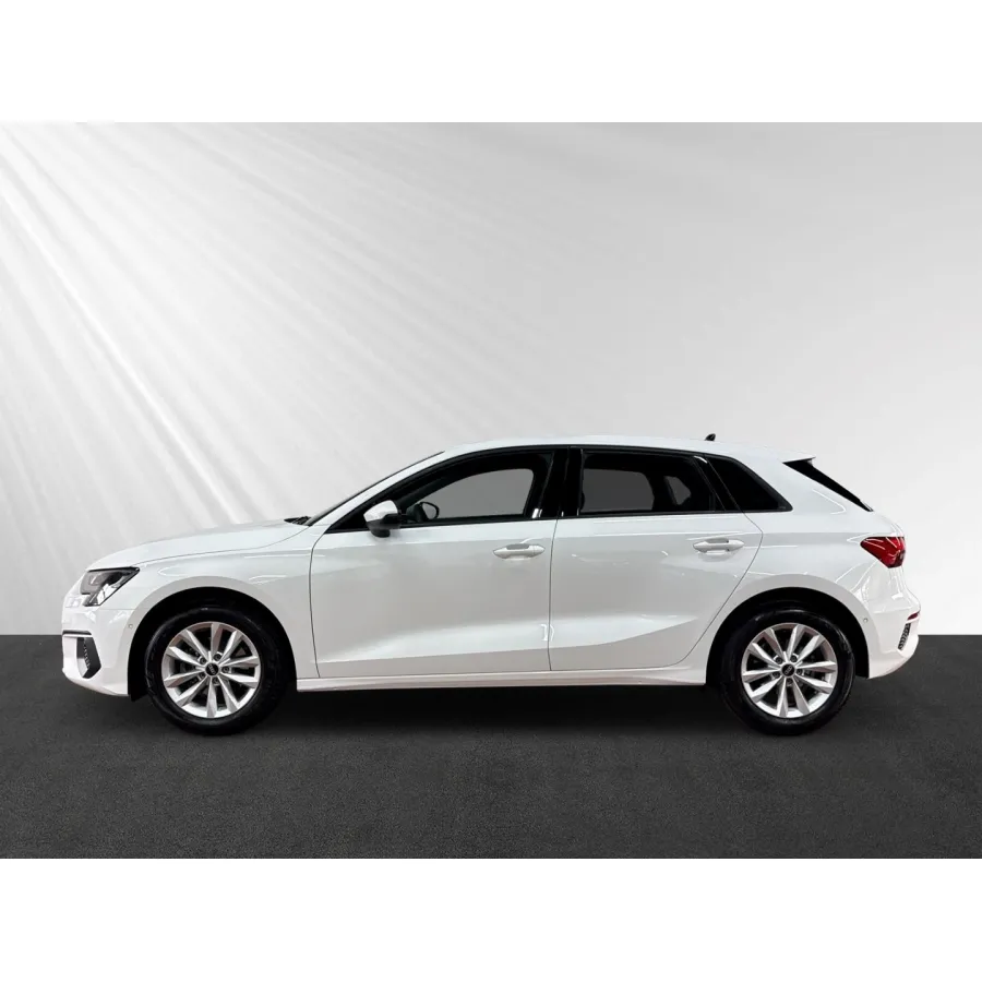 Audi A3, 2022, МКПП, пробег 39700 км