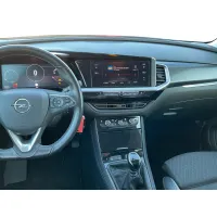Opel Grandland, 2022, МКПП, пробег 14722 км