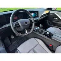 Opel Astra, 2023, МКПП, пробег 67000 км