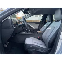 Opel Astra, 2023, МКПП, пробег 67000 км