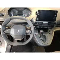 Peugeot Partner, 2023, МКПП, пробег 15800 км