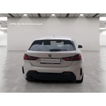 BMW 118, 2023, АКПП, пробег 22656 км