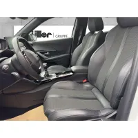 Peugeot 2008, 2021, МКПП, пробег 48980 км