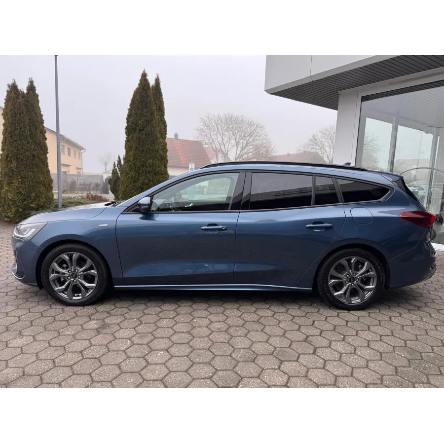 Ford Focus, 2023, МКПП, пробег 14230 км