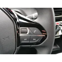 Peugeot 2008, 2022, МКПП, пробег 38900 км