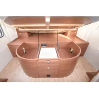 Автодом LMC CRUISER, 2015, МКПП, пробег 89600 км