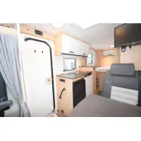 Автодом Sunlight V, 2023, МКПП, пробег 9170 км