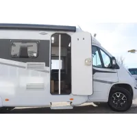 Автодом Sunlight V, 2023, МКПП, пробег 9170 км