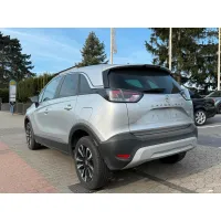 Opel Crossland, 2023, МКПП, пробег 11278 км