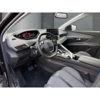 Peugeot 3008, 2023, АКПП, пробег 17600 км