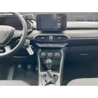 Dacia Sandero, 2023, МКПП, пробег 16388 км