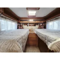 Автодом LMC Cruiser, 2011, МКПП, пробег 81000 км