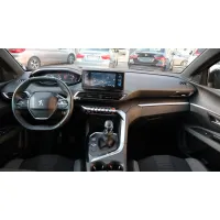 Peugeot 5008, 2023, МКПП, пробег 29063 км