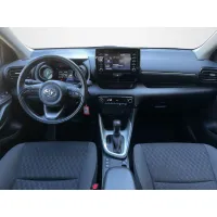 Toyota Yaris, 2023, АКПП, пробег 47700 км