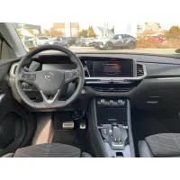 Opel Grandland, 2023, МКПП, пробег 19217 км